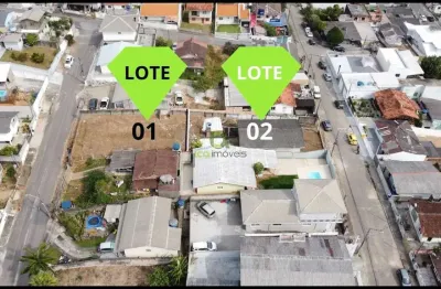 Oportunidade única! 2 terrenos juntos, murados, com casa e acesso por 2 ruas,  648m² no real parque, são josé/sc