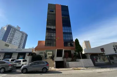 Sala comercial com 1 sala para alugar no Kobrasol, São José 