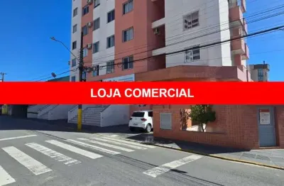 Ponto comercial com 1 sala à venda no Barreiros, São José 
