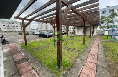 Apartamento para alugar com 2 quartos semi mobiliado em biguaçu/fundos!