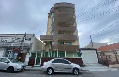 Apartamento com 3 quartos para alugar no Barreiros, São José 