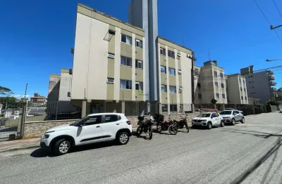 Apartamento com 2 quartos para alugar na Serraria, São José 