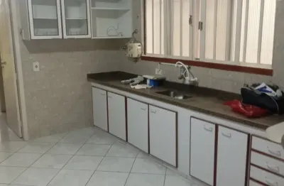 Casa com 2 quartos para alugar no Picanço, Guarulhos 