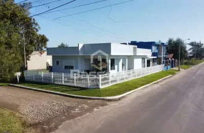 Casa com 3 quartos à venda na Av Guanabara, 75, Nova Tramandaí, Tramandaí