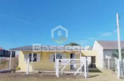 Casa na praia de tramandaí , aceita compra assistida
