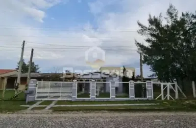 Casa com 3 quartos à venda na Rua Xanadú, 420, Nordeste, Imbé