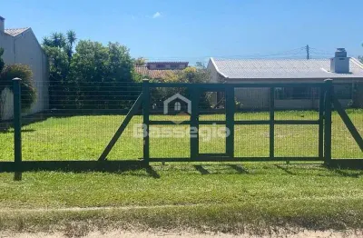 2 terrenos a venda na av minas gerais em nova tramandaí