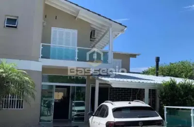 Casa com 4 quartos à venda na Rua Pernambuco, 1405, São José, Tramandaí