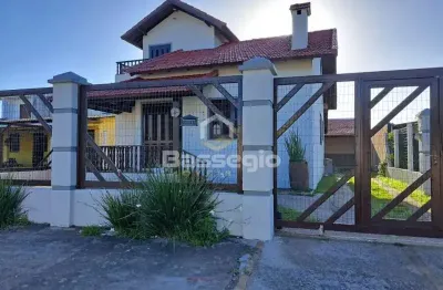 Casa com 2 quartos à venda na Margarida, 49, Jardim Atlântico, Tramandaí