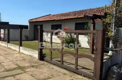 Casa com 4 quartos à venda na Av. Osvaldo Aranha, 690, Zona Nova, Tramandaí