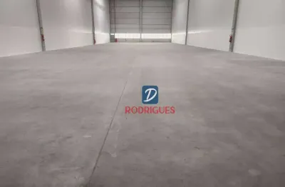 Galpão para alugar, 2700 m² por r$ 75.600,00/mês - batistini - são bernardo do campo/sp