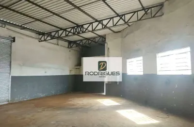 Galpão para alugar, 375 m² por r$ 7.500/mês - jardim ruyce - diadema/sp