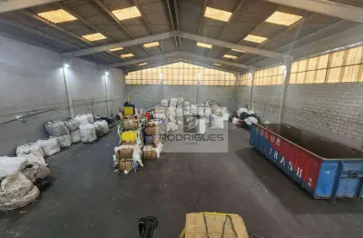 Galpão para alugar, 750 m² por r$ 18.000,00/mês - jardim yamberê - diadema/sp