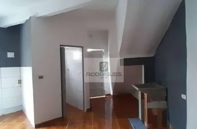 Casa com 1 dormitório para alugar, 42 m² por r$ 800,00/mês - vila nogueira - diadema/sp