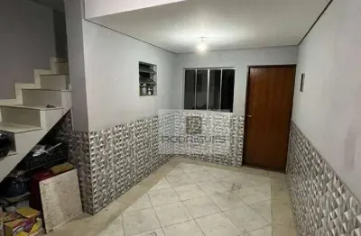 Sobrado com 2 dormitórios à venda, 50 m² por R$ 320.000,00 - Piraporinha - Diadema/SP