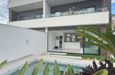 Sobrado venda st terezinha 4 quadras mar 3quartos(1suíte) piscina churrasqueira