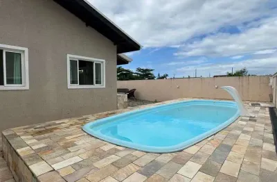 Casa térrea condomínio porto fino 4 quartos piscina churrasqueira averbada