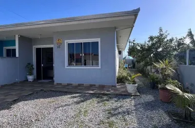 Casa a venda pontal do paraná 2 quartos(1suíte)espaço para piscina 492,89m mar