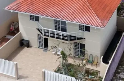 Casa a venda pontal do paraná com 3 suítes 4 banheiros e 2 salas 463,79m do mar