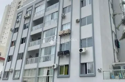 Apartamento com 2 quartos à venda na rua arthur max dôose, 54, pioneiros, balneário camboriú, 62 m2 por r$ 780.000