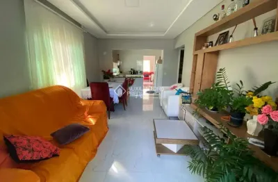 Casa em condomínio fechado com 2 quartos à venda na campos novos, 950, municípios, balneário camboriú, 80 m2 por r$ 890.000
