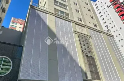 Apartamento com 3 quartos à venda na avenida 3ª avenida, 98, centro, balneário camboriú, 125 m2 por r$ 2.680.000