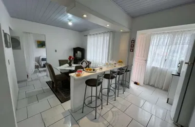 Casa com 2 quartos à venda na rua agrolândia, 1150, jardim iate clube, balneário camboriú, 252 m2 por r$ 1.500.000