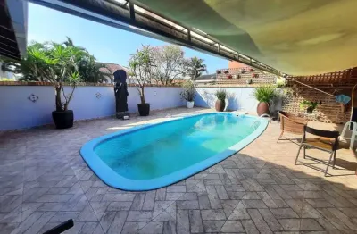Casa com 5 quartos à venda na rua érico veríssimo, 100, praia dos amores, balneário camboriú, 348 m2 por r$ 5.500.000