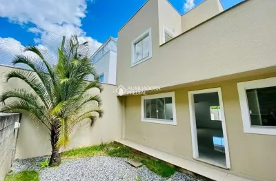 Casa com 3 quartos à venda na rua cruz e sousa, 198, praia dos amores, balneário camboriú, 176 m2 por r$ 2.500.000