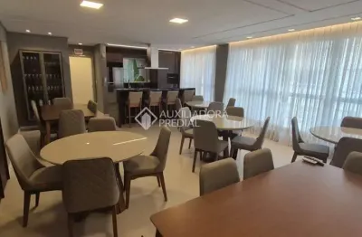 Apartamento com 2 quartos à venda na rua suíça, 234, nações, balneário camboriú, 65 m2 por r$ 990.000