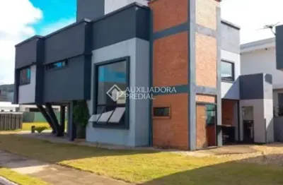 Casa em condomínio fechado com 3 quartos à venda na rua ivo josé rebello, 620, santa regina, camboriú, 260 m2 por r$ 1.980.000