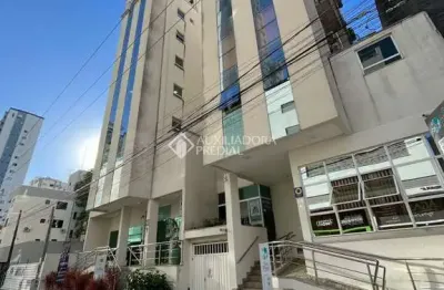 Sala comercial à venda na rua protásio boaventura caetano, 56, pioneiros, balneário camboriú, 37 m2 por r$ 490.000