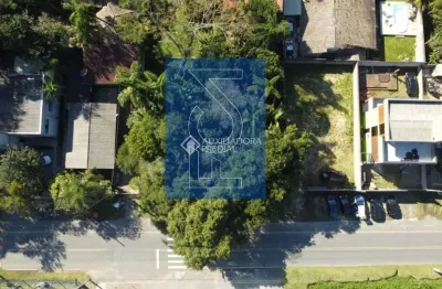 Terreno à venda na vereador domingos fonseca, 153, praia do estaleiro, balneário camboriú, 329 m2 por r$ 900.000