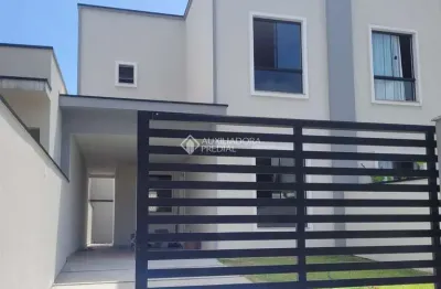 Casa com 3 quartos à venda na Rua Juvêncio Delfino da Silva, 653, Nova Esperança, Balneário Camboriú, 141 m2 por R$ 1.060.000