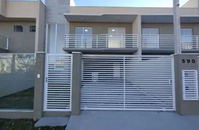 Belissimo sobrado a venda, com 3 quartos, sendo uma suite, churrasqueira e 2 vagas de garagem cobertas, no cidade jardim, em sao jose dos pinhais, pr
