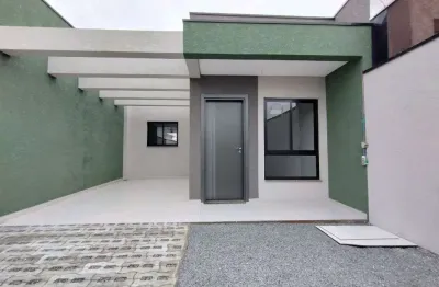 Casa excelente a venda no bairro cruzeiro, em sao jose dos pinhais. possui 3 quartos, sendo uma suite e area coberta com churrasqueira