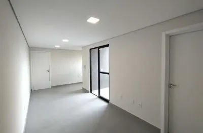 Apartamento novo e pronto para morar, com sacada com churrasqueira e vaga de garagem para 2 veiculos, a venda no bairro cruzeiro, em sao jose dos pinhais, pr