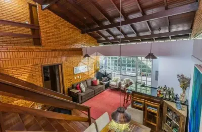 Casa com 5 quartos à venda na Rua Fernando Osório, 590, Teresópolis, Porto Alegre