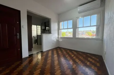 Exclusividade! apartamento de 2 dormitorios, com 60mts no bairro menino deus!s!