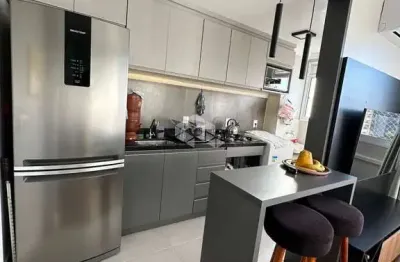 Apartamento de 2 dormitórios semi-mobiliado com 1 vaga em ipanema