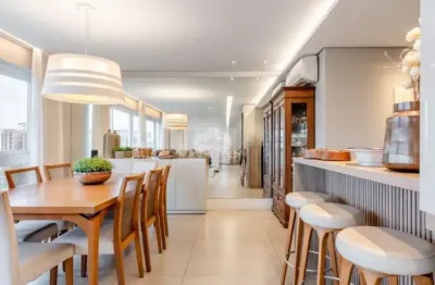 Apartamento 3 suítes 100% mobiliado e equipado, bairro Rio Branco em Porto Alegre.