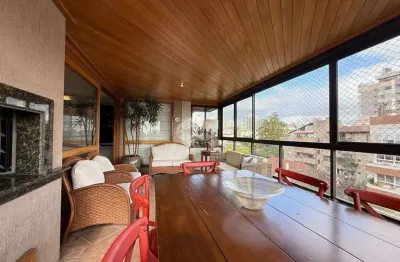 Apartamento de 3 dormitórios, com 2 vagas, vista panoramica, no bairro auxiliadora.