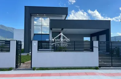 Casa  com 03 quartos, sendo 01 suíte  na guarda do cubatão , em palhoça - sc