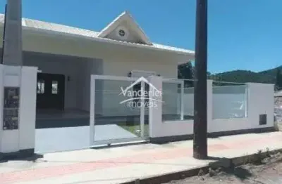 Casa na praia de fora, 87m²com 03 quartos, sendo 01 suíte  em palhoça - sc