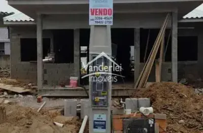 Casa no vale verde com 02 quartos,  no bairro bela vista em palhoça - sc - ag01