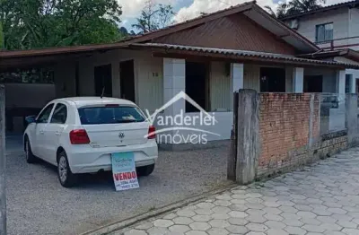 Casa com 2 quartos à venda no Aririu, Palhoça 