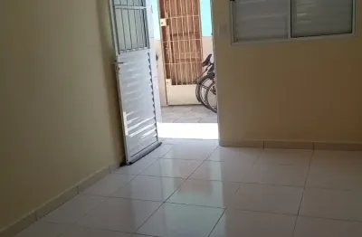 Casa em condomínio fechado à venda na Rua Lamartine Babo, 350, Solemar, Praia Grande