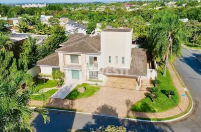 Casa em condomínio fechado com 4 quartos à venda na Avenida Diógenes Dolival Sampaio, Jardins Paris, Goiânia