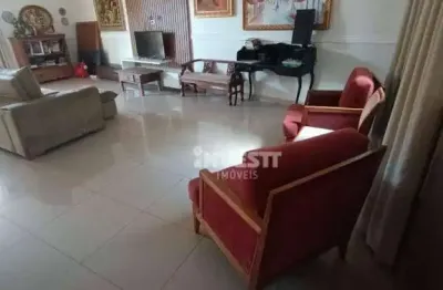 Casa com 4 quartos à venda na Rua 118B, Setor Sul, Goiânia
