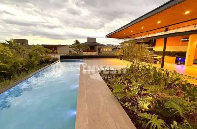 Casa em condomínio fechado com 5 quartos à venda na Avenida Diógenes Dolival Sampaio, Jardins Munique, Goiânia